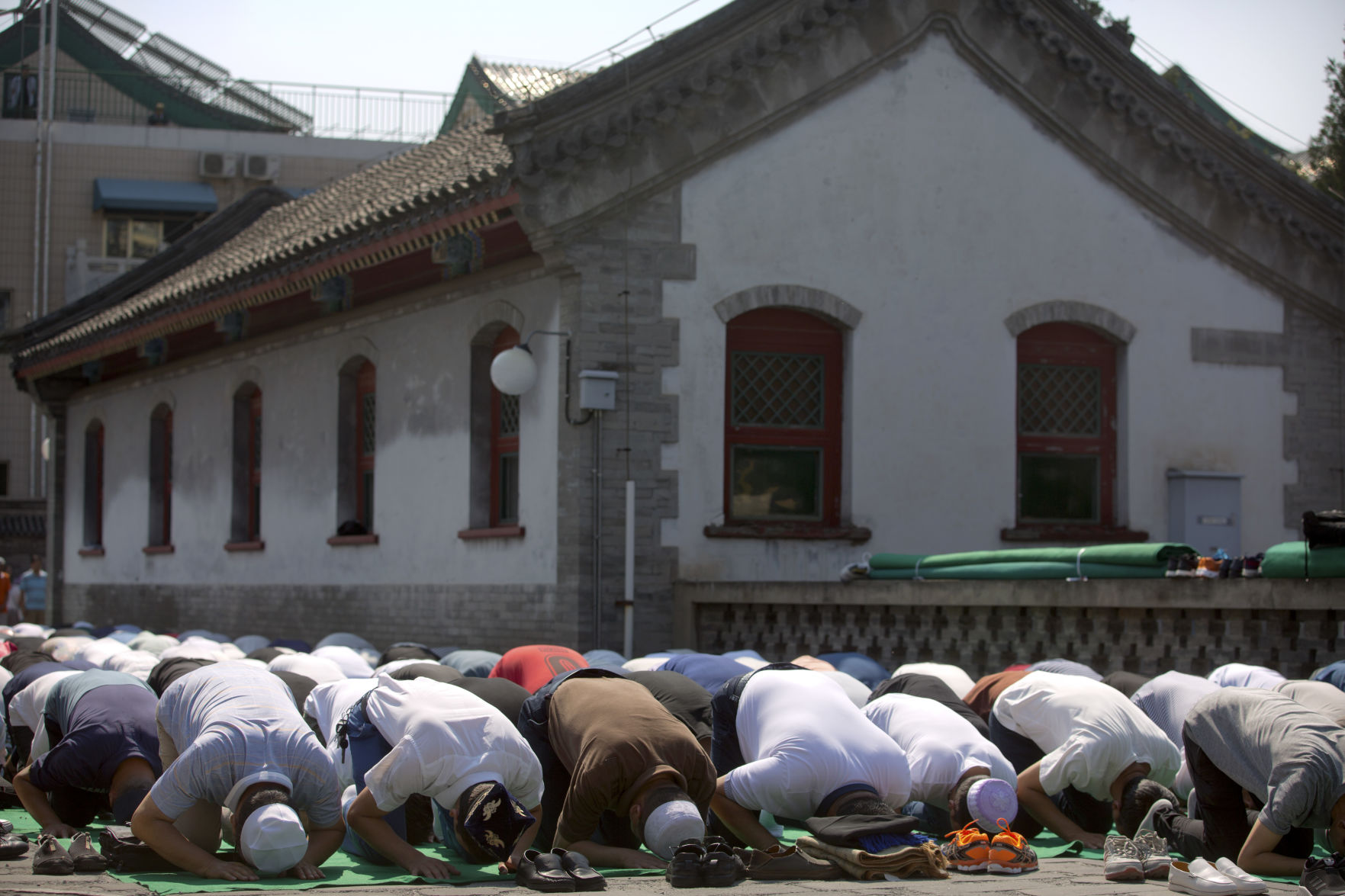 APTOPIX China Eid